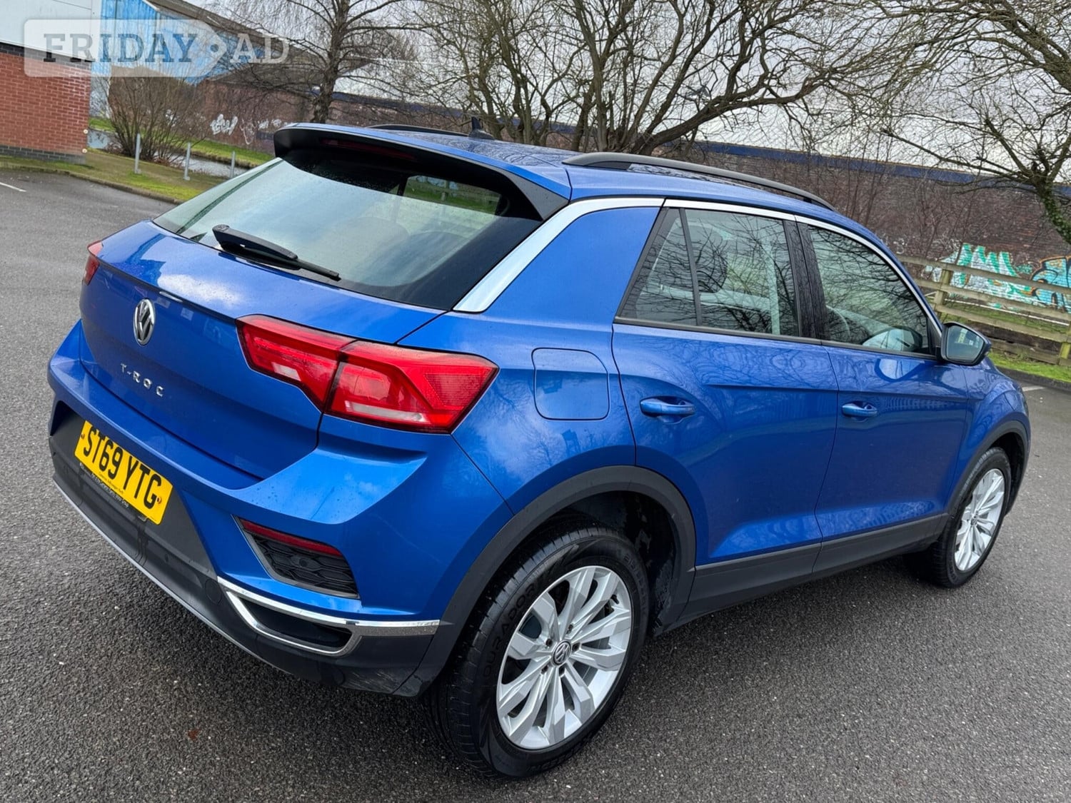 Volkswagen T-Roc 2020 - Cars