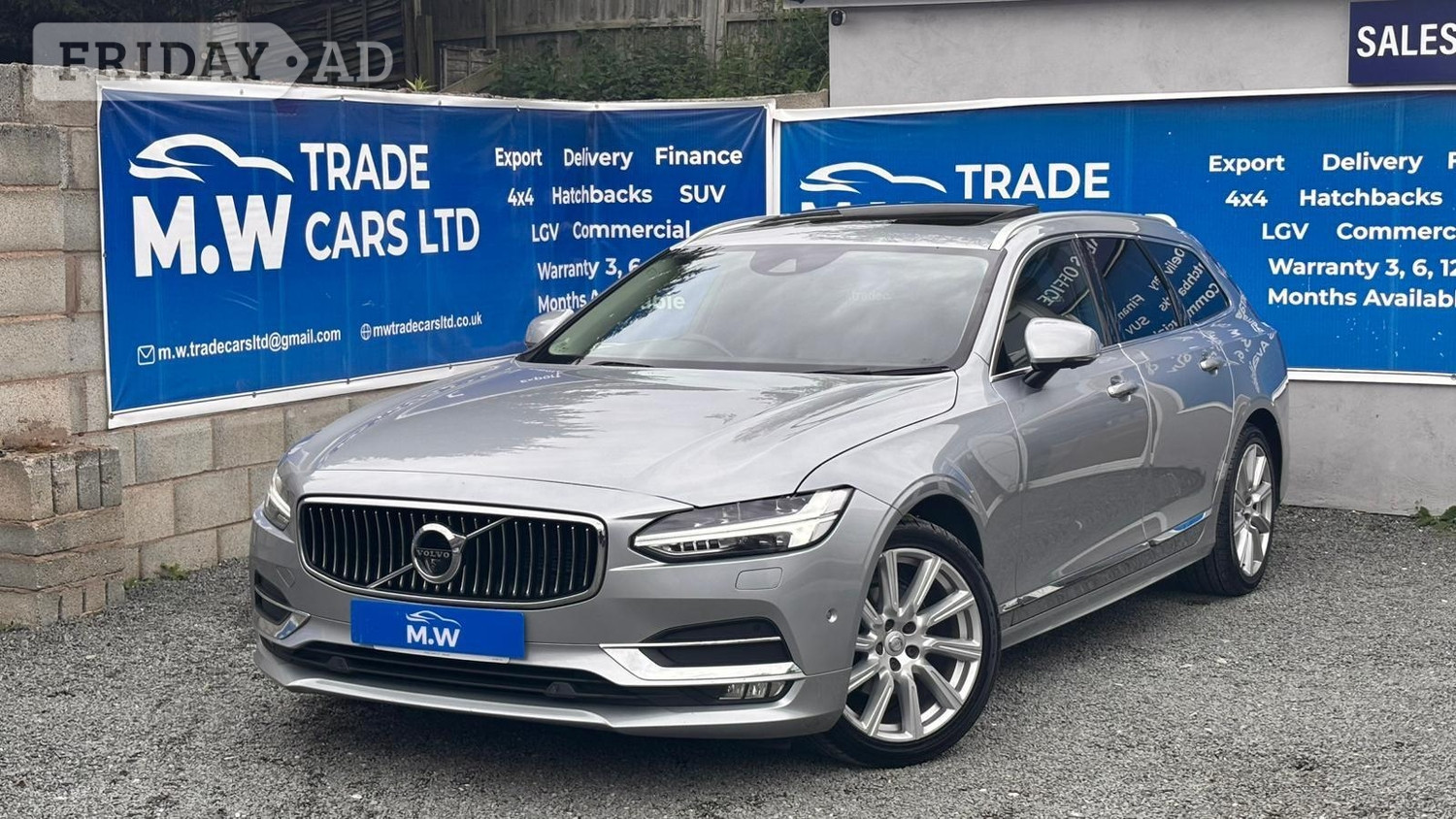 Volvo V90 2018 in Dudley