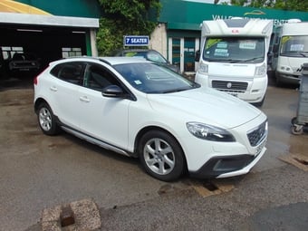 Volvo V40 Cross Country 2013