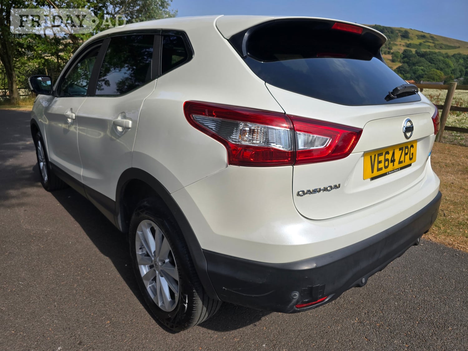 Nissan Qashqai 2015 - Cars