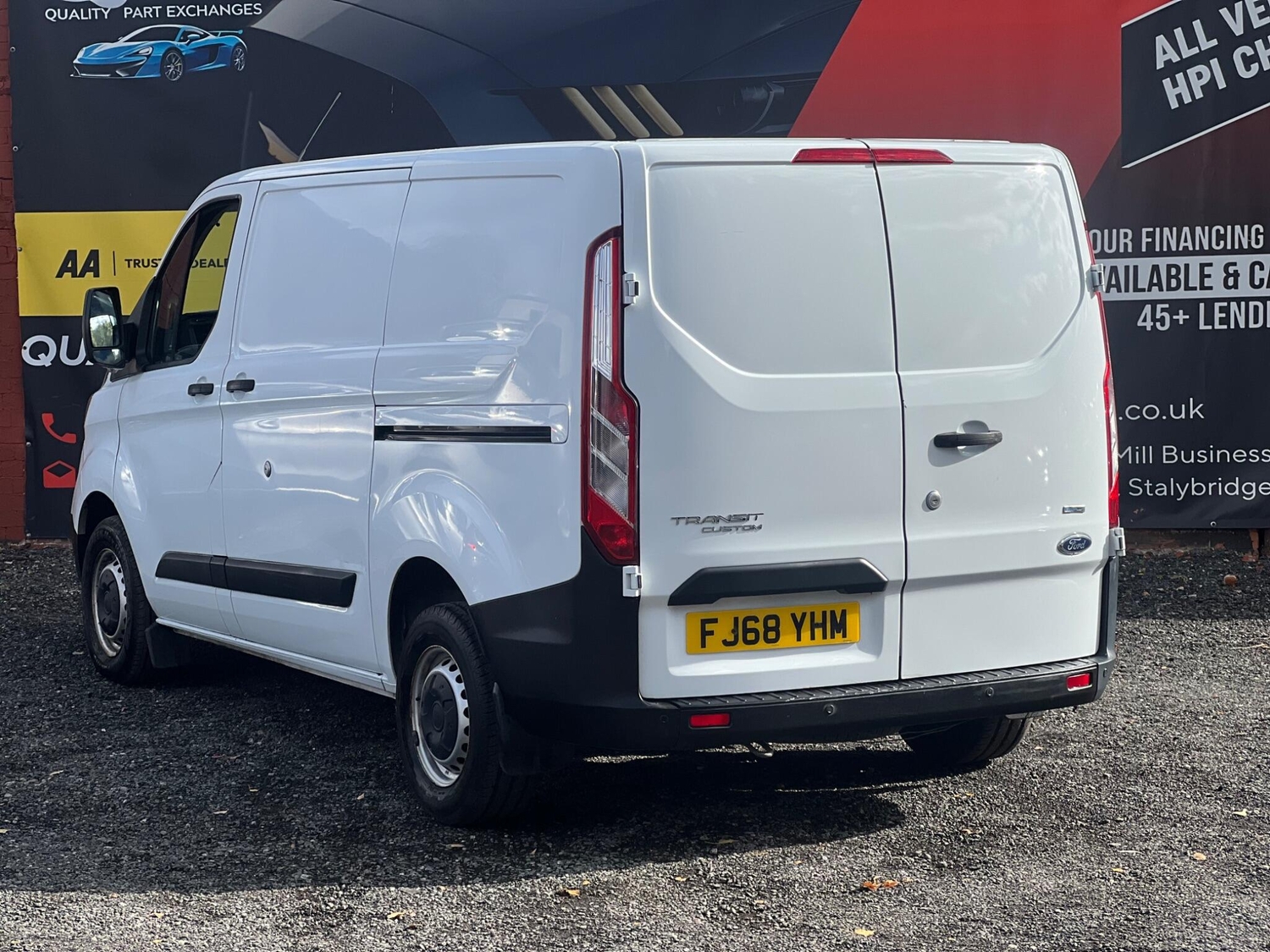Ford Transit Custom 2018 - Vans & Commercial Vehicles in Stalybridge