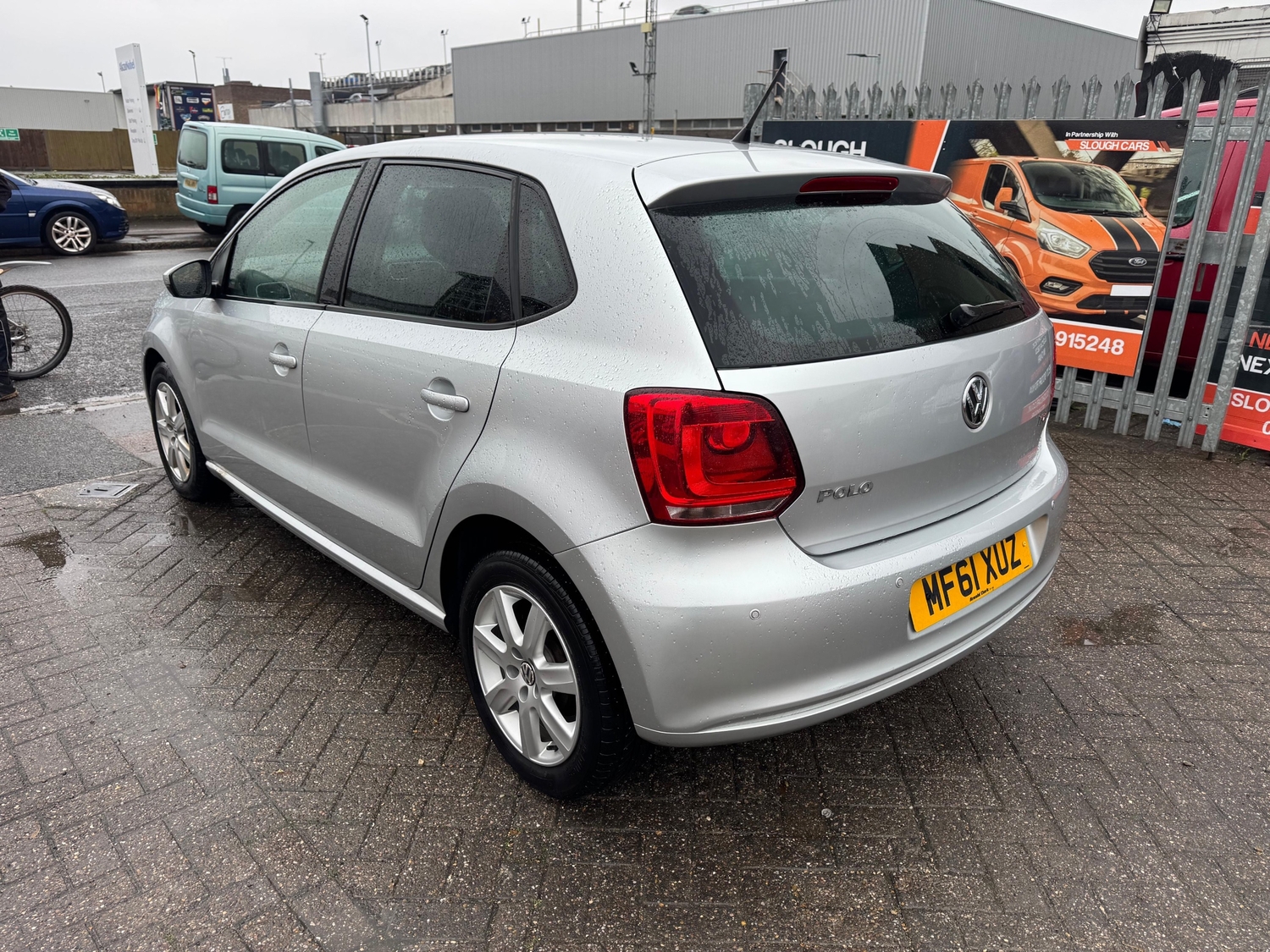[ berth ]Volkswagen Polo