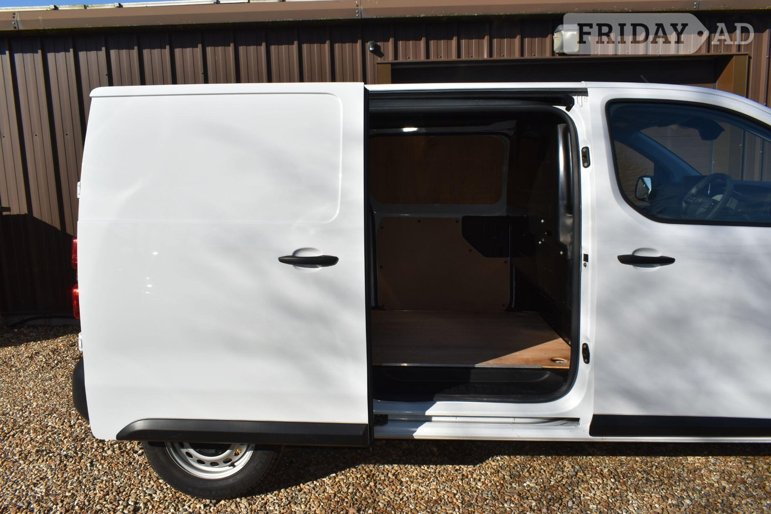 Vauxhall Vivaro 2024 - Vans & Commercial Vehicles in Guildford