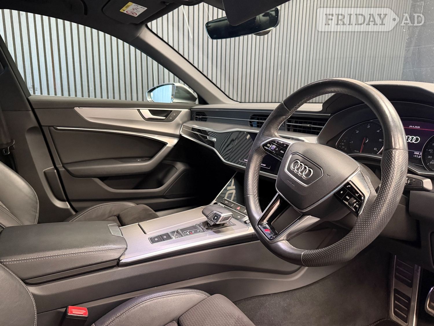 [ berth ]Audi A6 Saloon