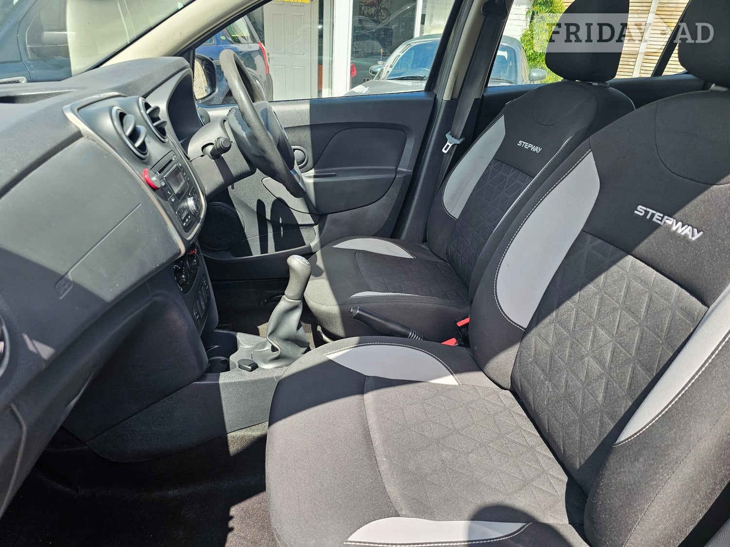 Dacia Sandero Stepway 2014 - Cars