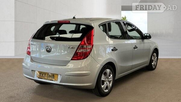 Hyundai i30 2011 - Cars in Bishop's Stortford