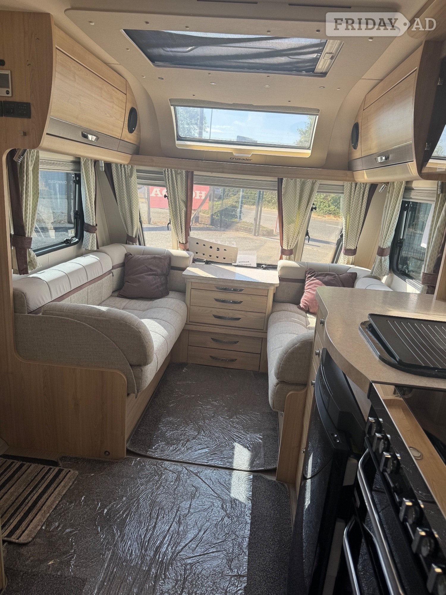 Elddis Crusader Mistral 2016 - Motorhomes & Caravans