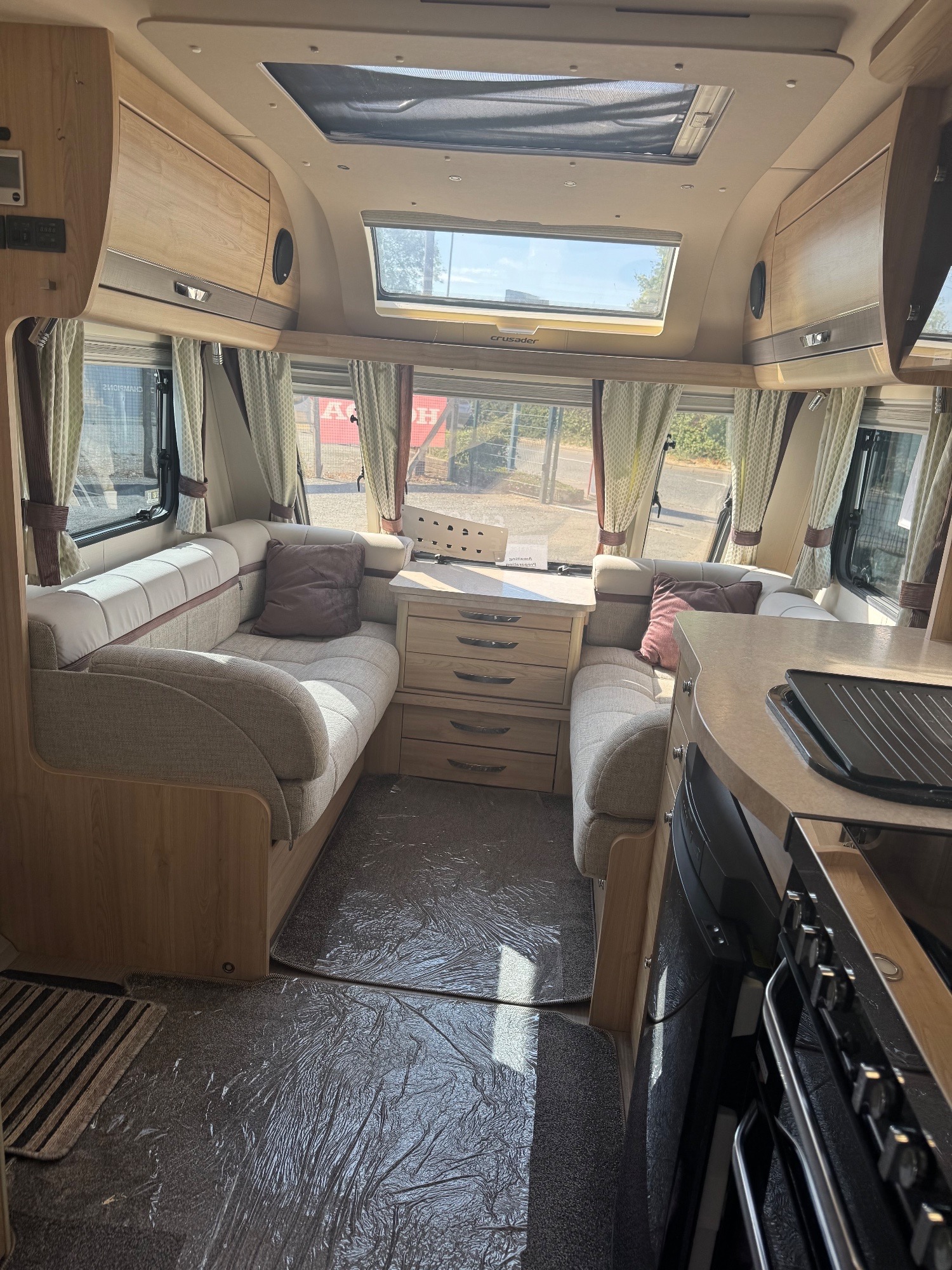Elddis Crusader Mistral 2016 - Motorhomes & Caravans