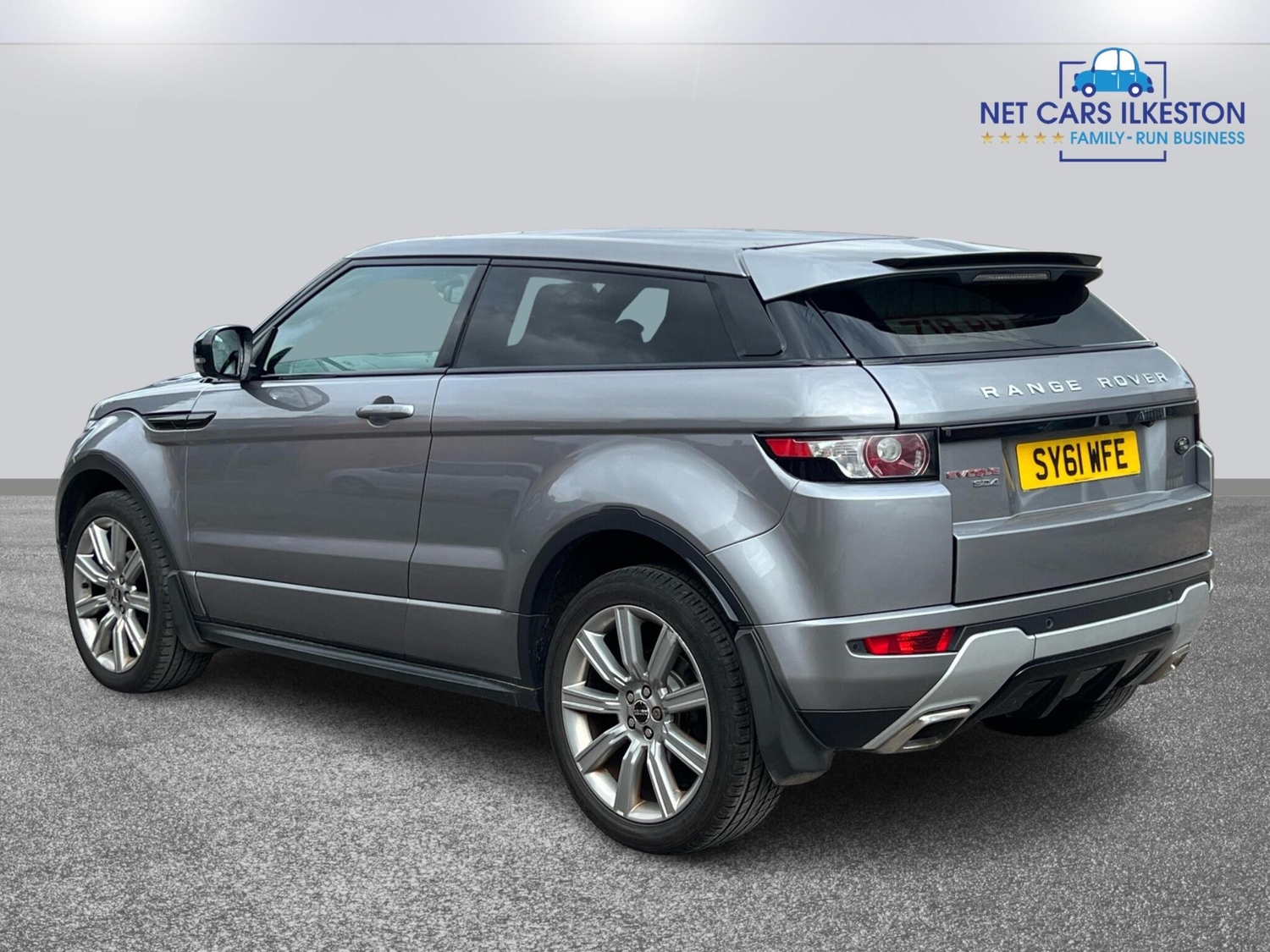 [ berth ]Land Rover Range Rover Evoque
