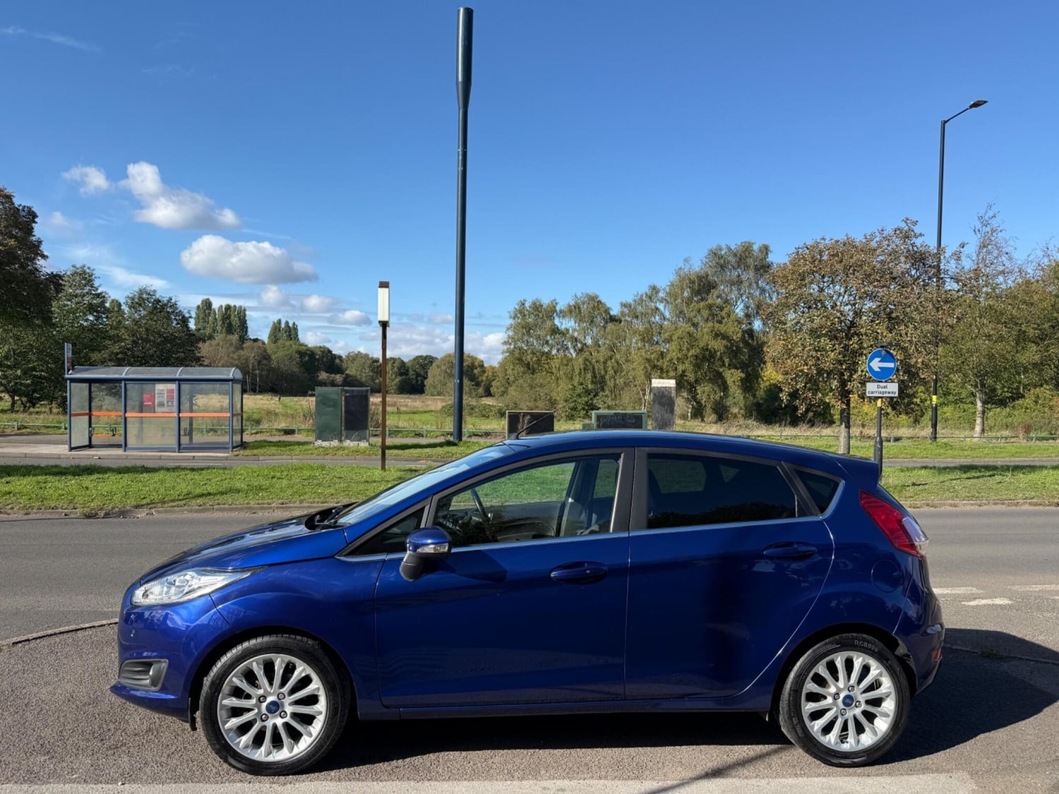 Ford Fiesta 2014 - Cars