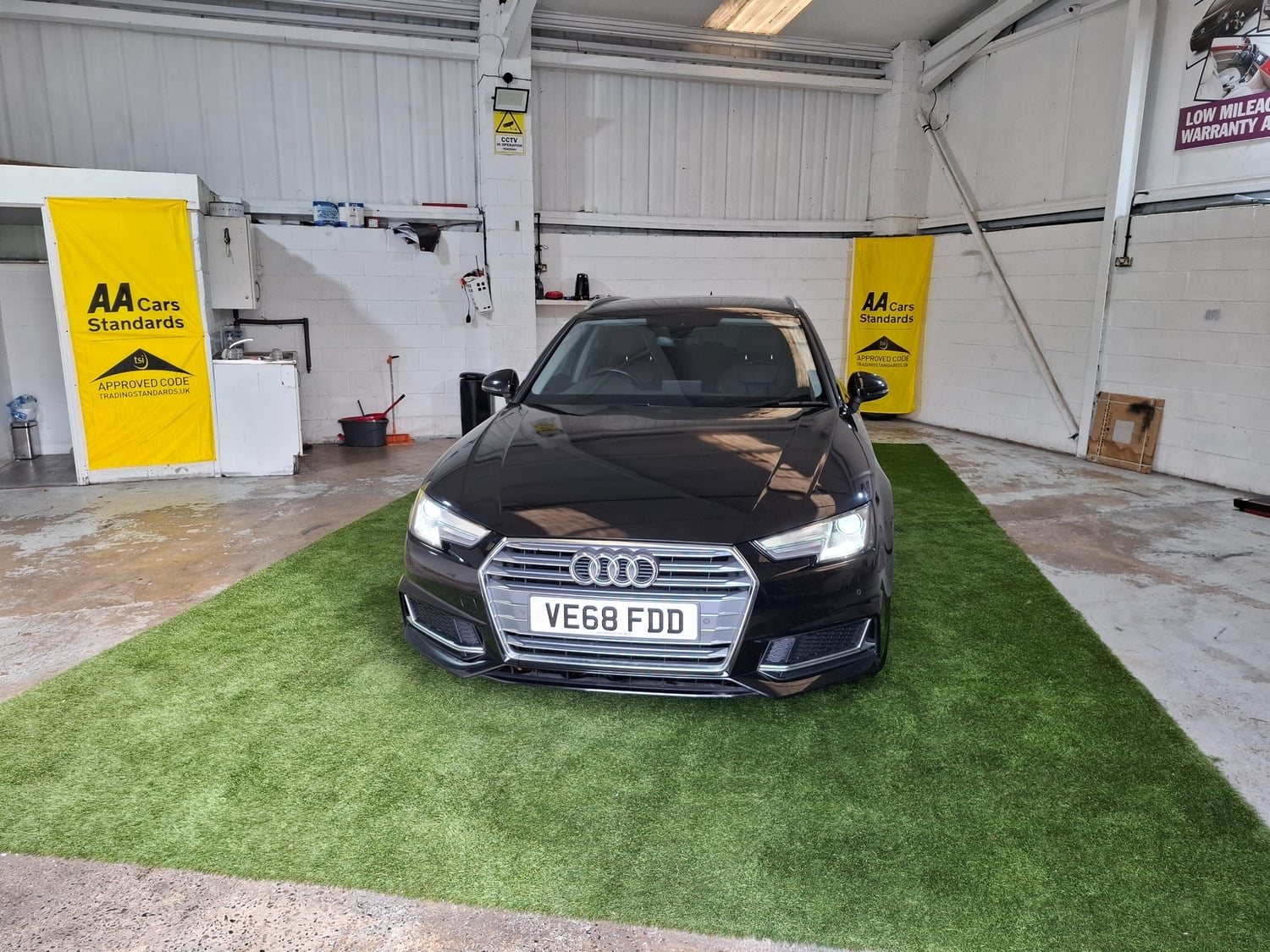 Audi A4 Avant 2018 - Cars