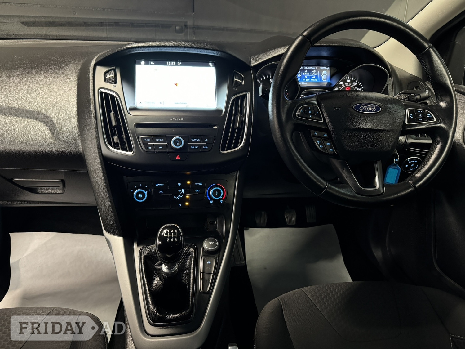 Ford Focus 2017 - Cars
