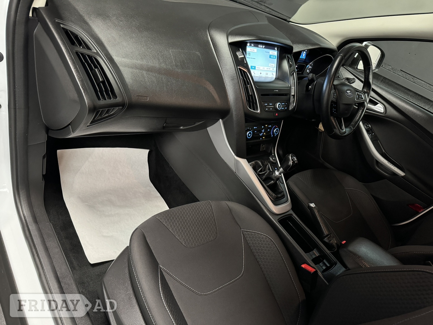[ berth ]Ford Focus