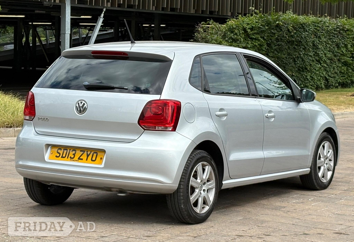 [ berth ]Volkswagen Polo