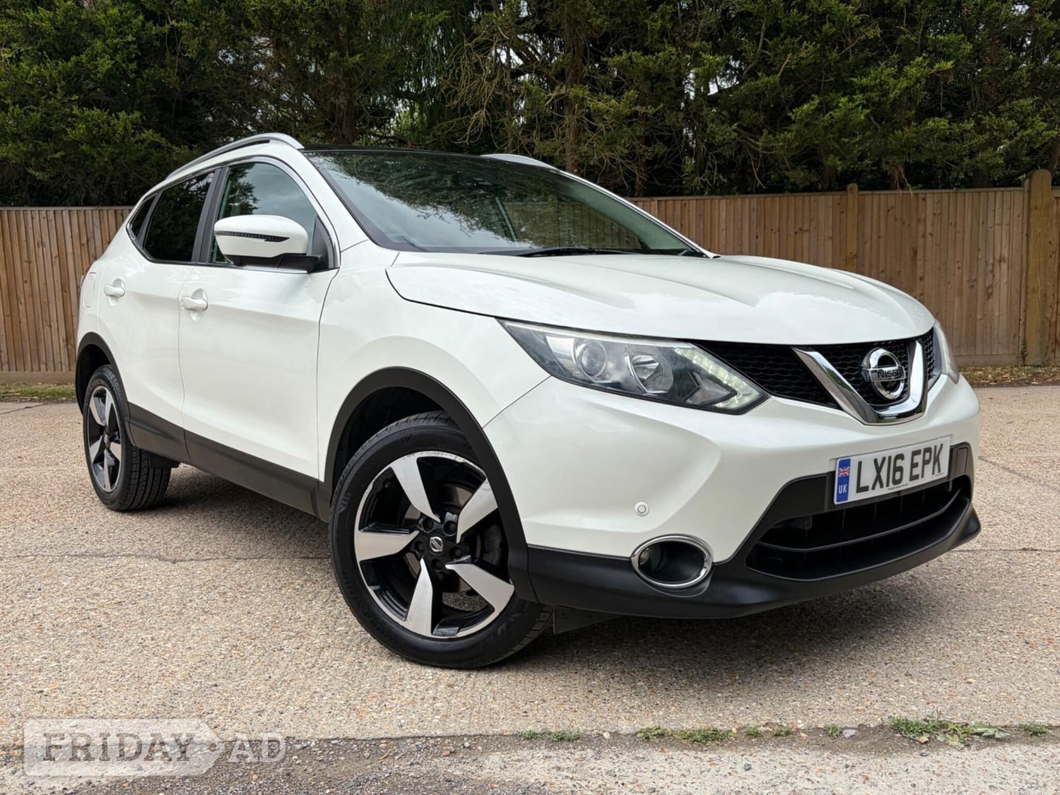 Nissan Qashqai 2016 in Tonbridge