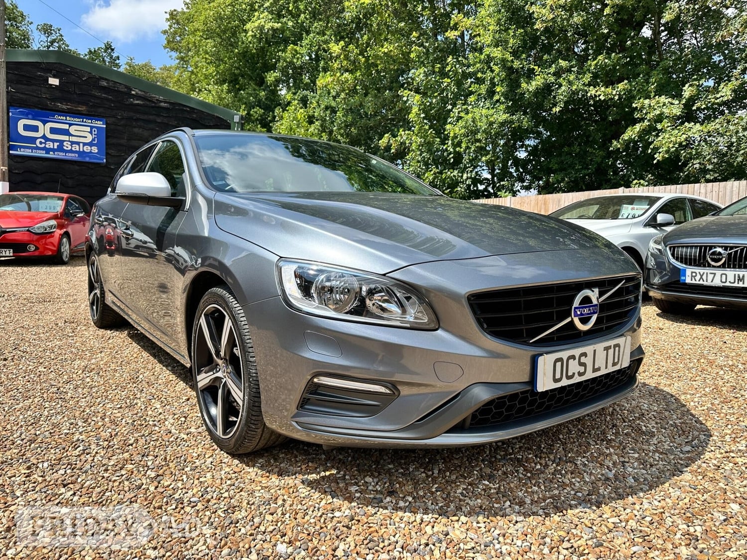 Volvo V60 Hook