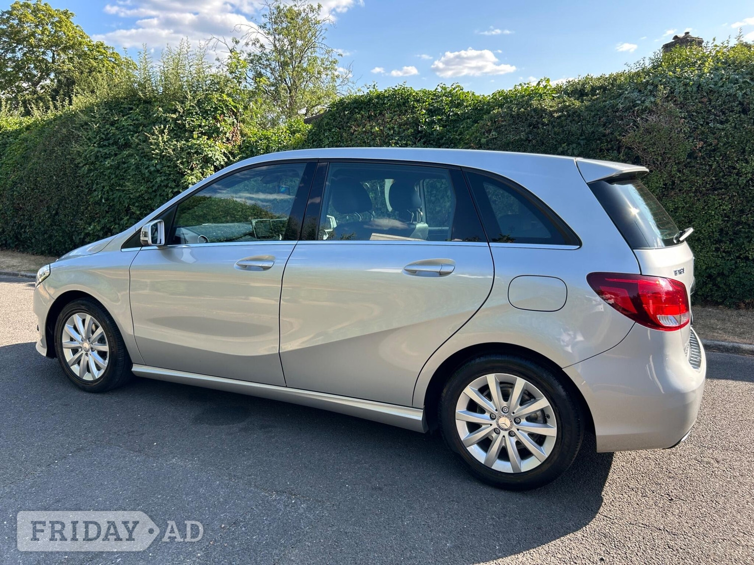 Mercedes-Benz B Class 2015 - Cars in Croydon