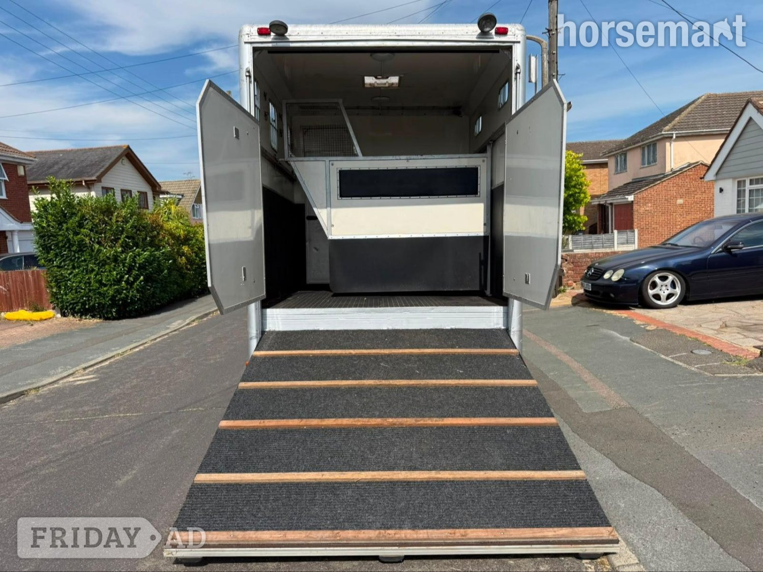 Custom  Iveco-ford Horsebox - Trailers & Horseboxes in Rochford