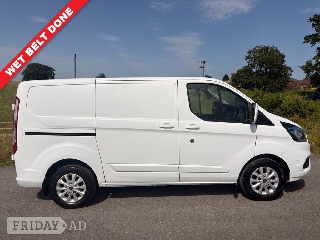 Ford Transit Custom 2019 in Stockport