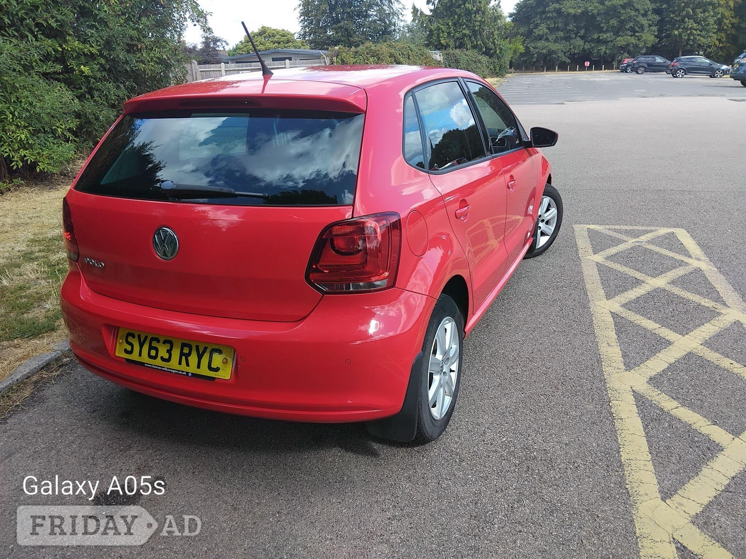 Volkswagen Polo 2013 - Cars