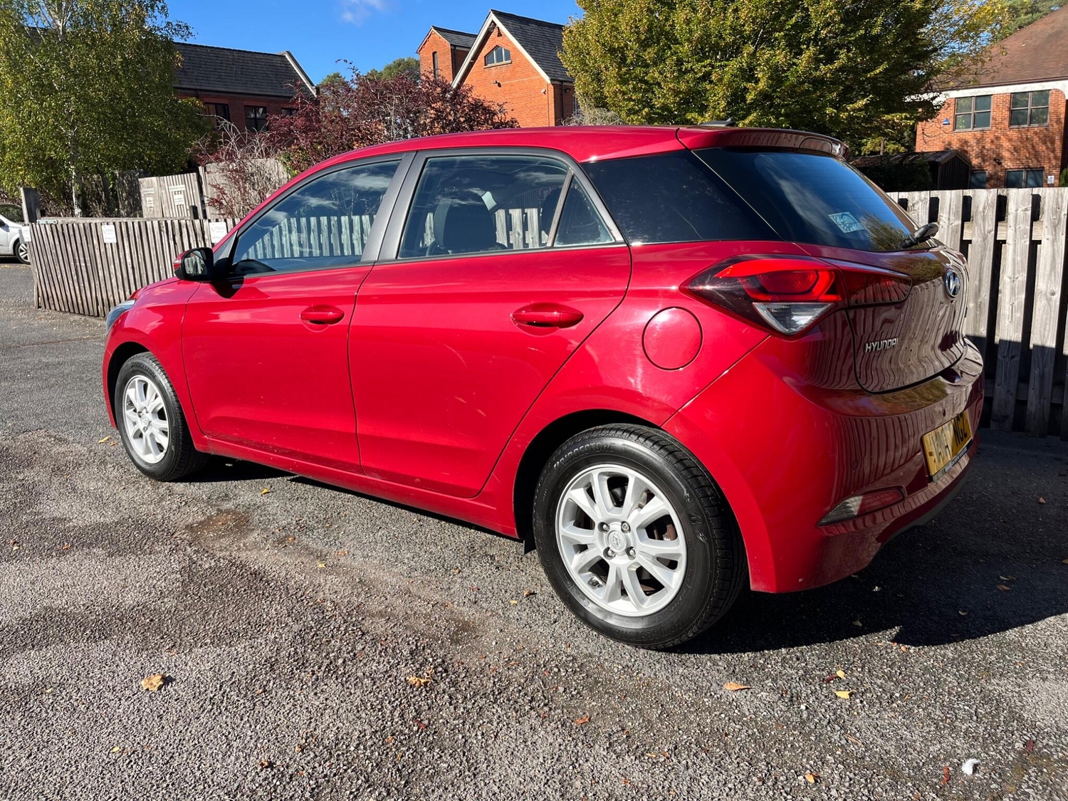 [ berth ]Hyundai i20