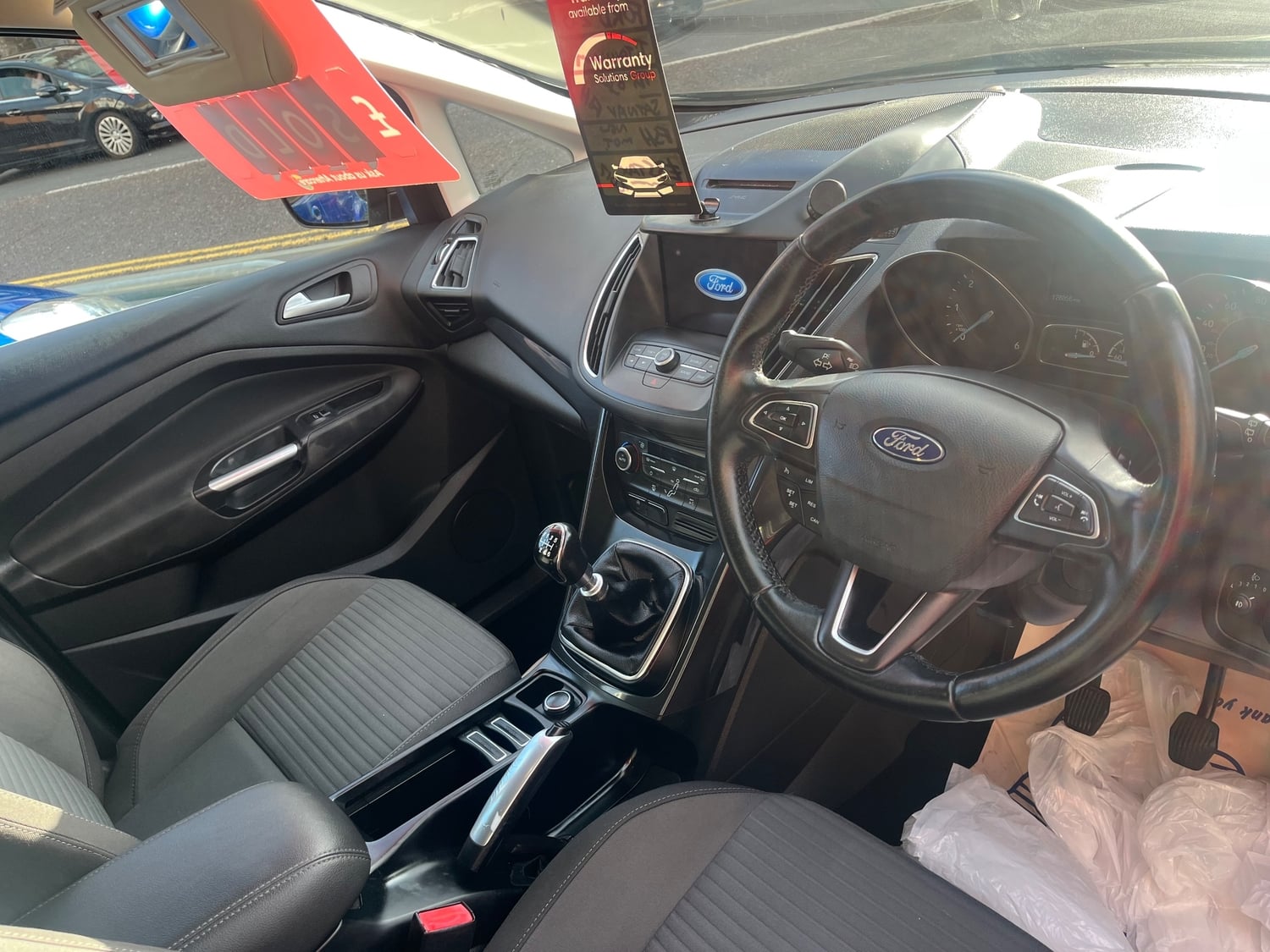 Ford C-MAX 2017 - Cars