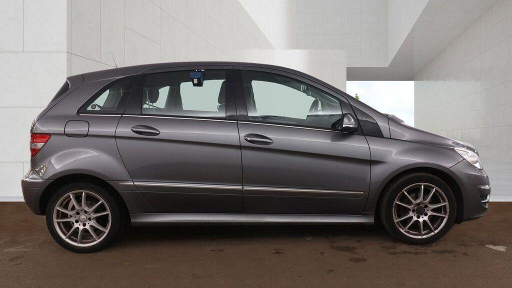 Mercedes-Benz B Class 2008 - Cars