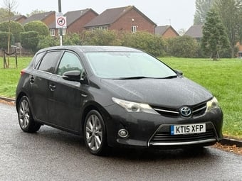 Toyota Auris 2015