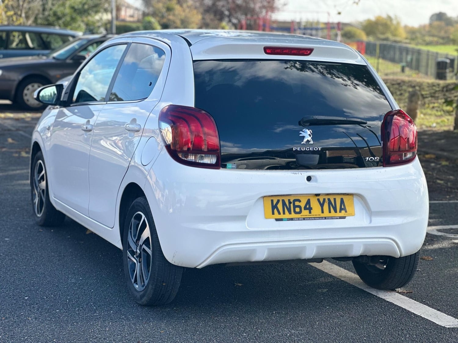 Peugeot 108 2014 - Cars in Windsor