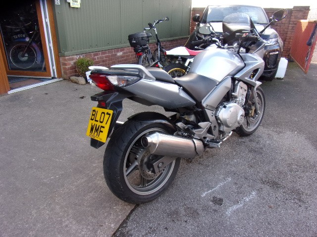 [ berth ]Honda CBF