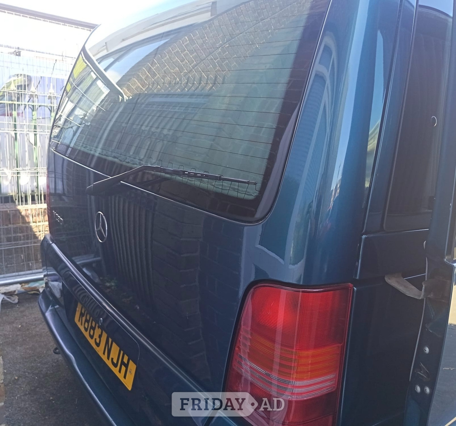 Mercedes-Benz V Class 1997 - Cars in Benfleet