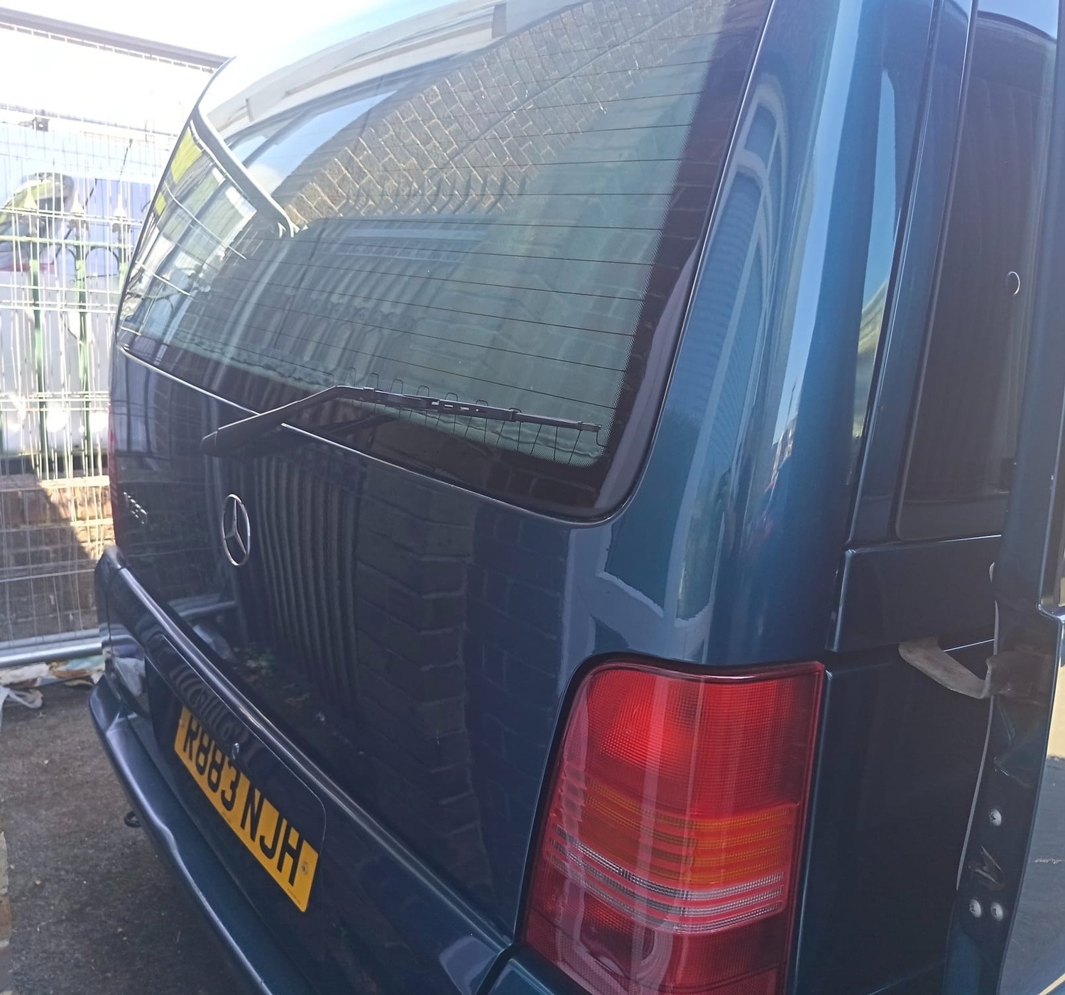 Mercedes-Benz V Class 1997 - Cars in Benfleet
