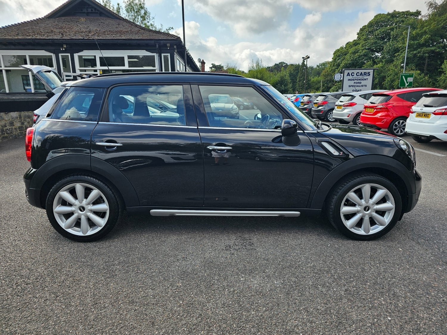 Mini Countryman Forest Row