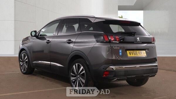 [ berth ]Peugeot 3008
