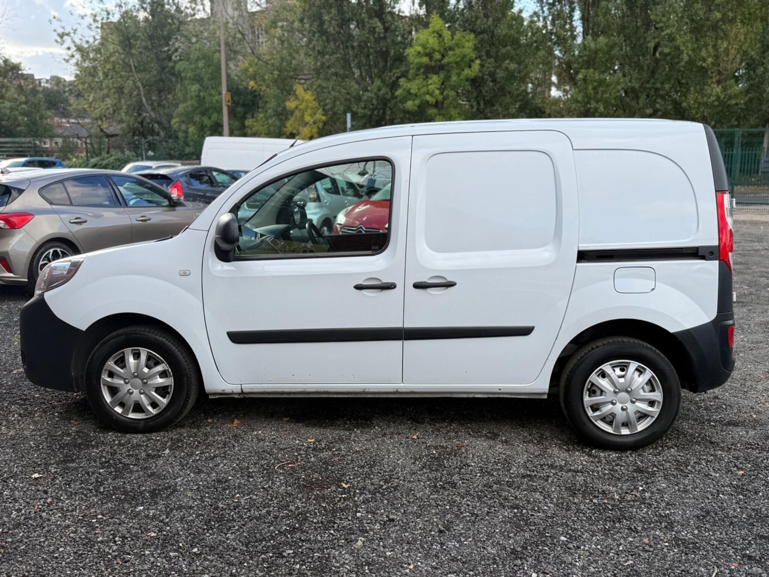 [ berth ]Renault Kangoo