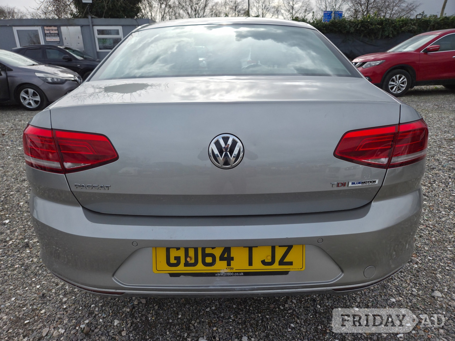 Volkswagen Passat 2015 - Cars in Leicester