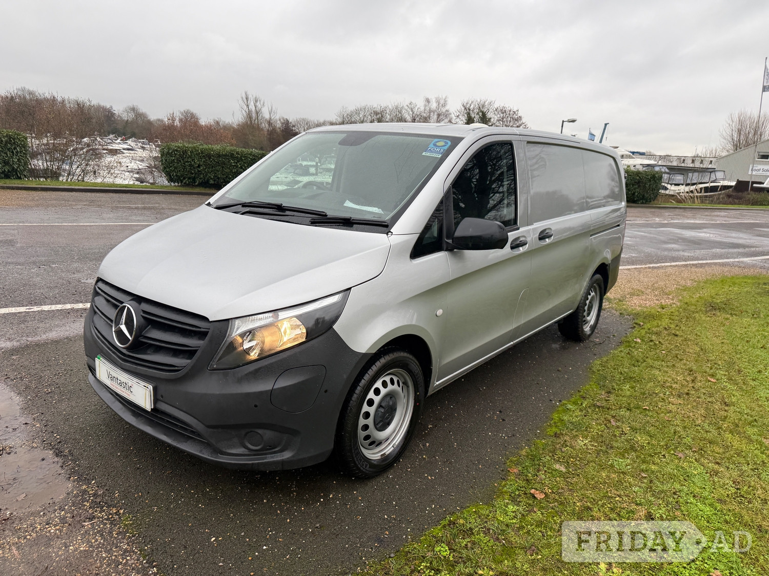 Mercedes-Benz Evito 2022 in Chertsey