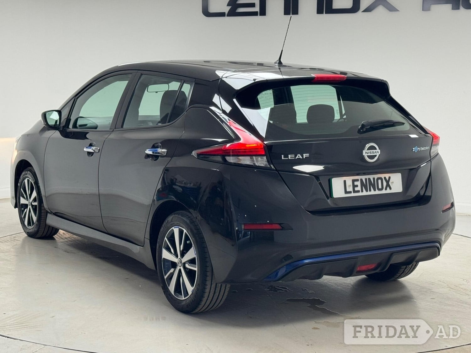 Nissan LEAF 2021 - Cars in Brent
