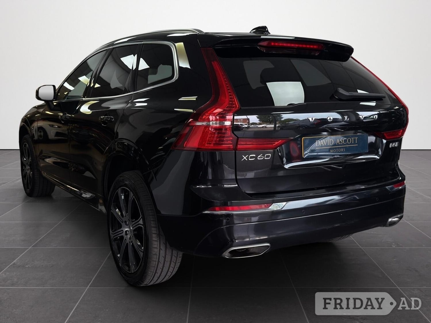 [ berth ]Volvo XC60