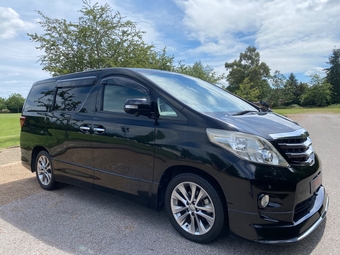 Toyota Alphard 2010