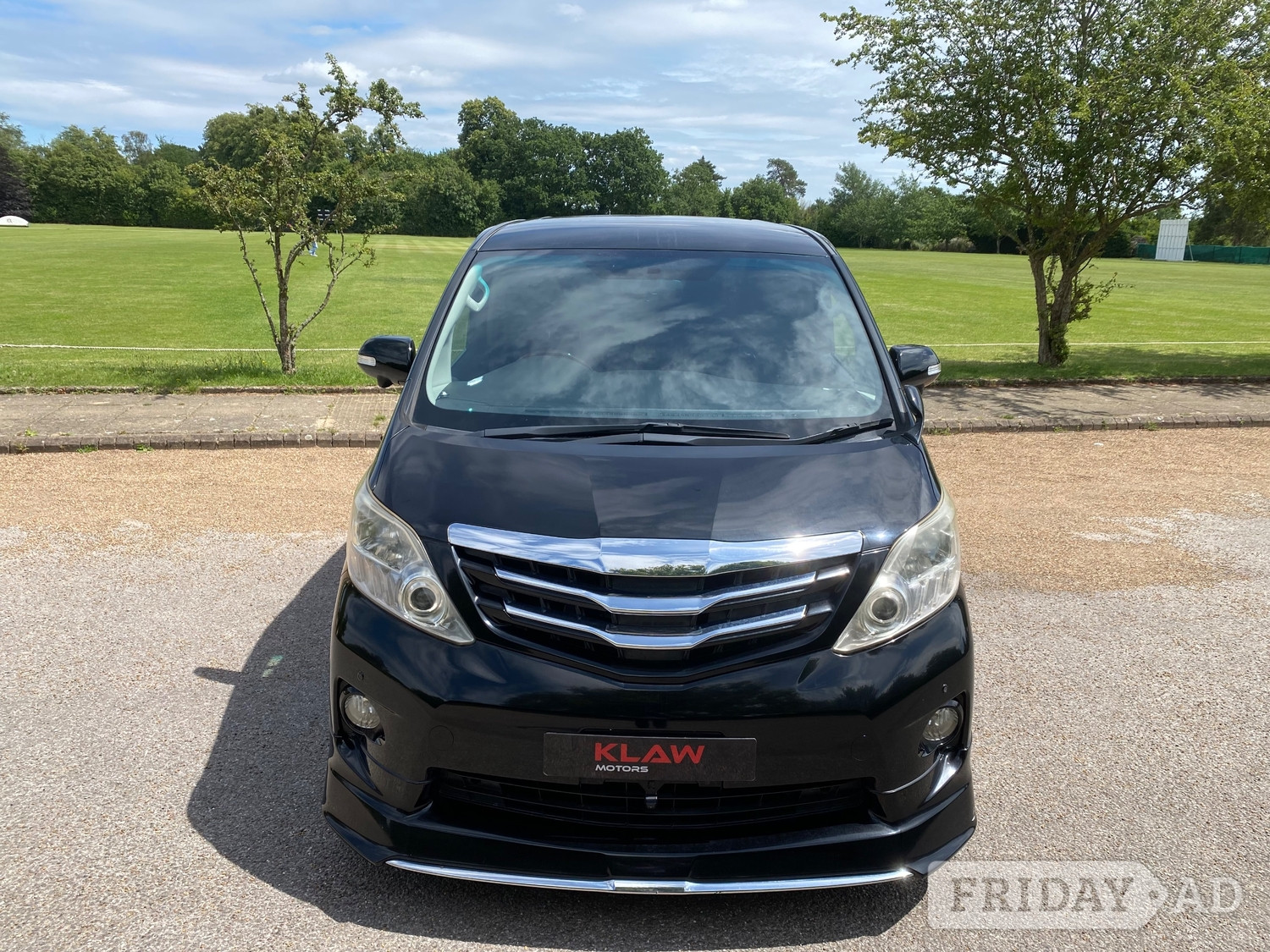 Toyota Alphard 2010 - Cars