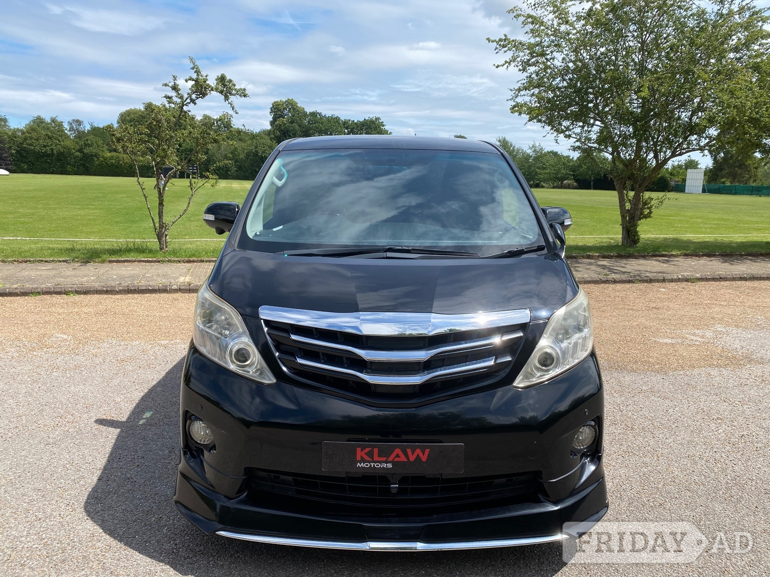 Toyota Alphard 2010 - Cars