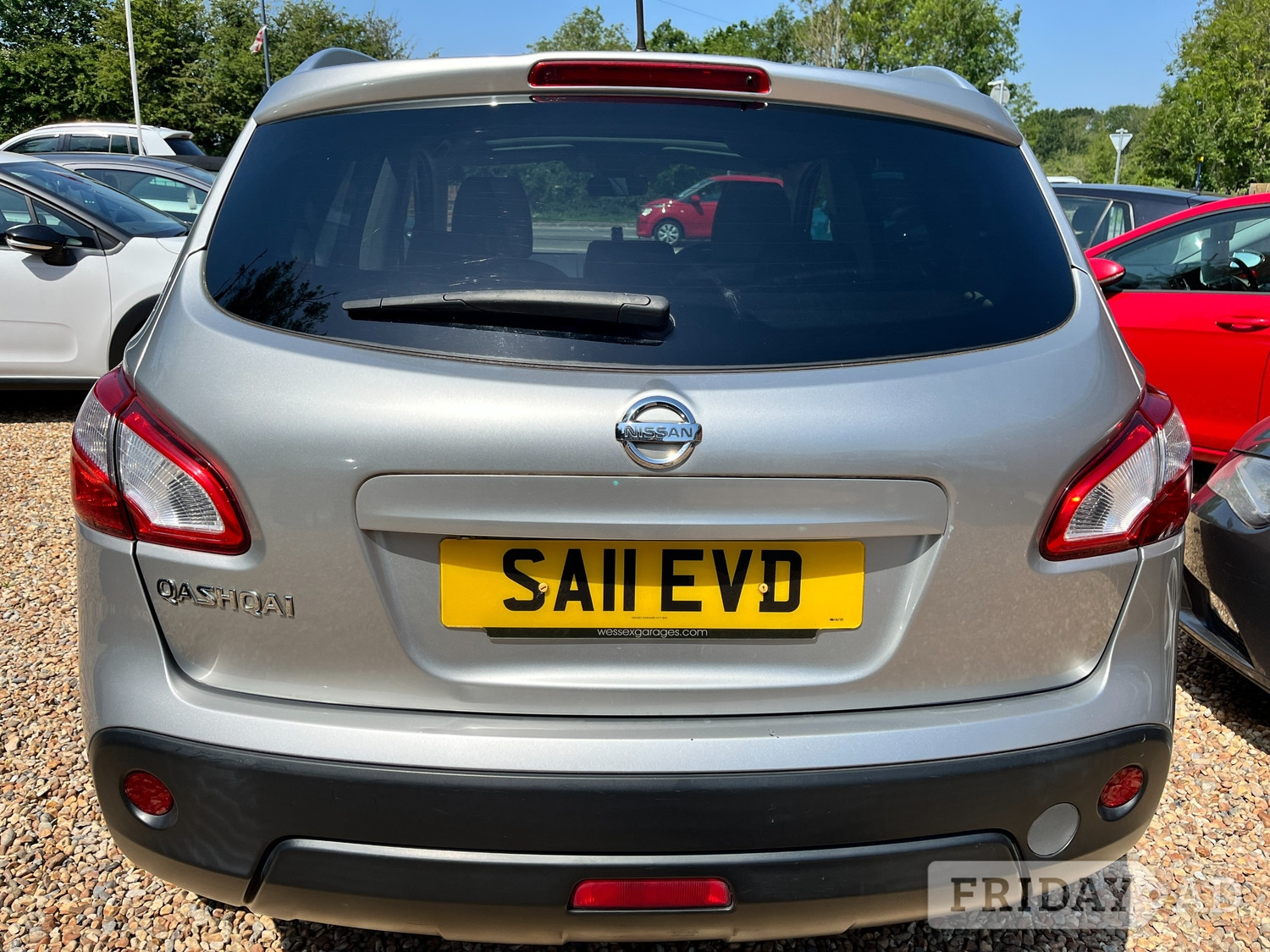 Nissan Qashqai 2011 - Cars