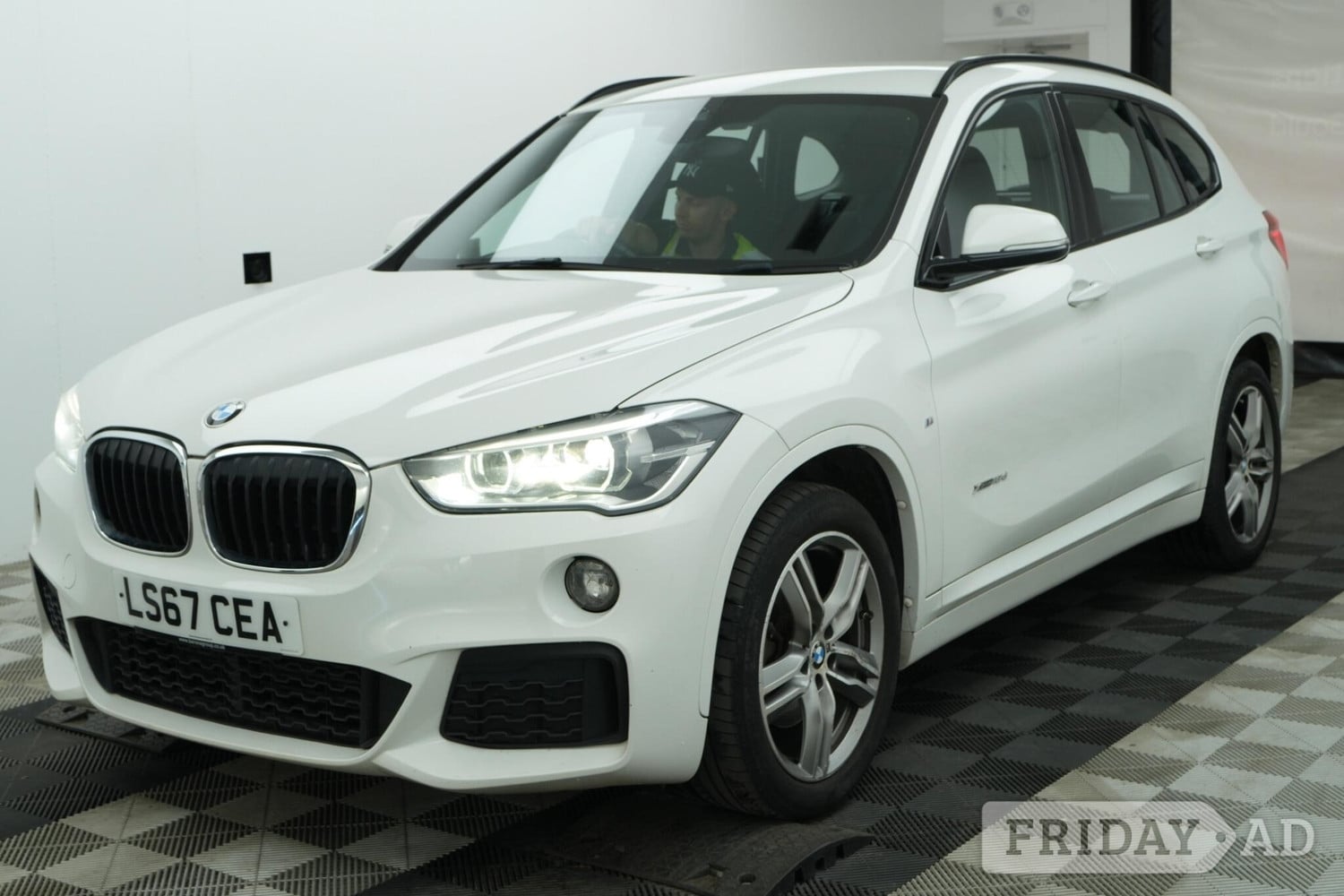 [ berth ]BMW X1