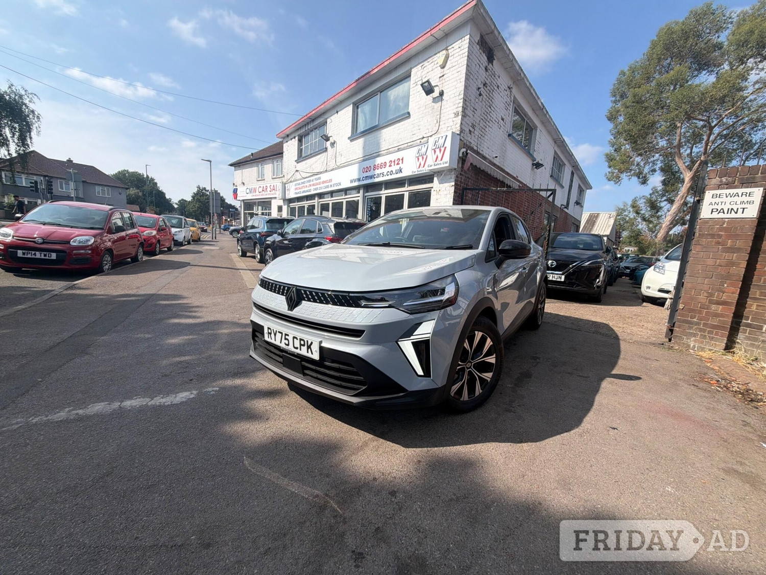 Renault Captur Sutton