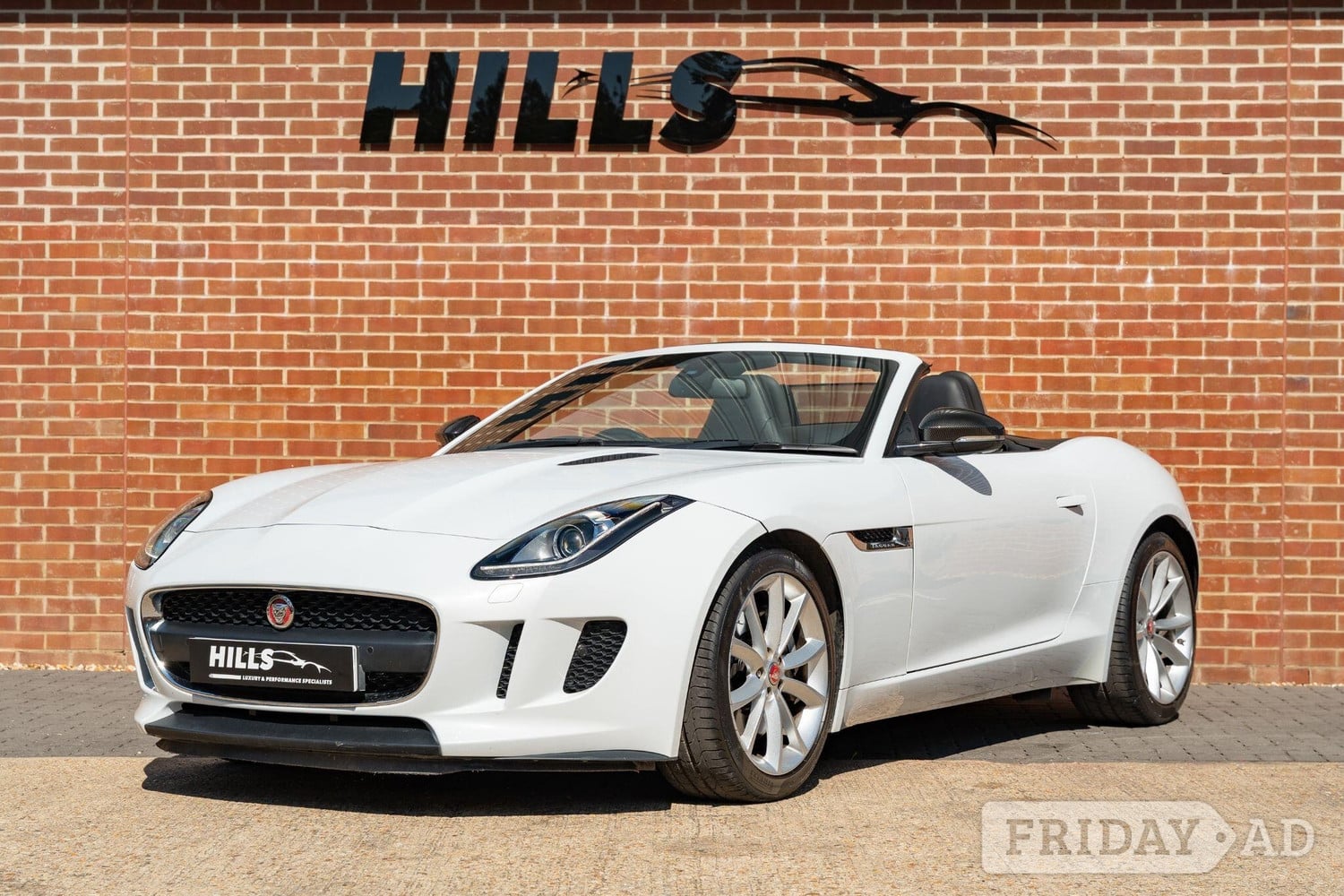 [ berth ]Jaguar F-Type