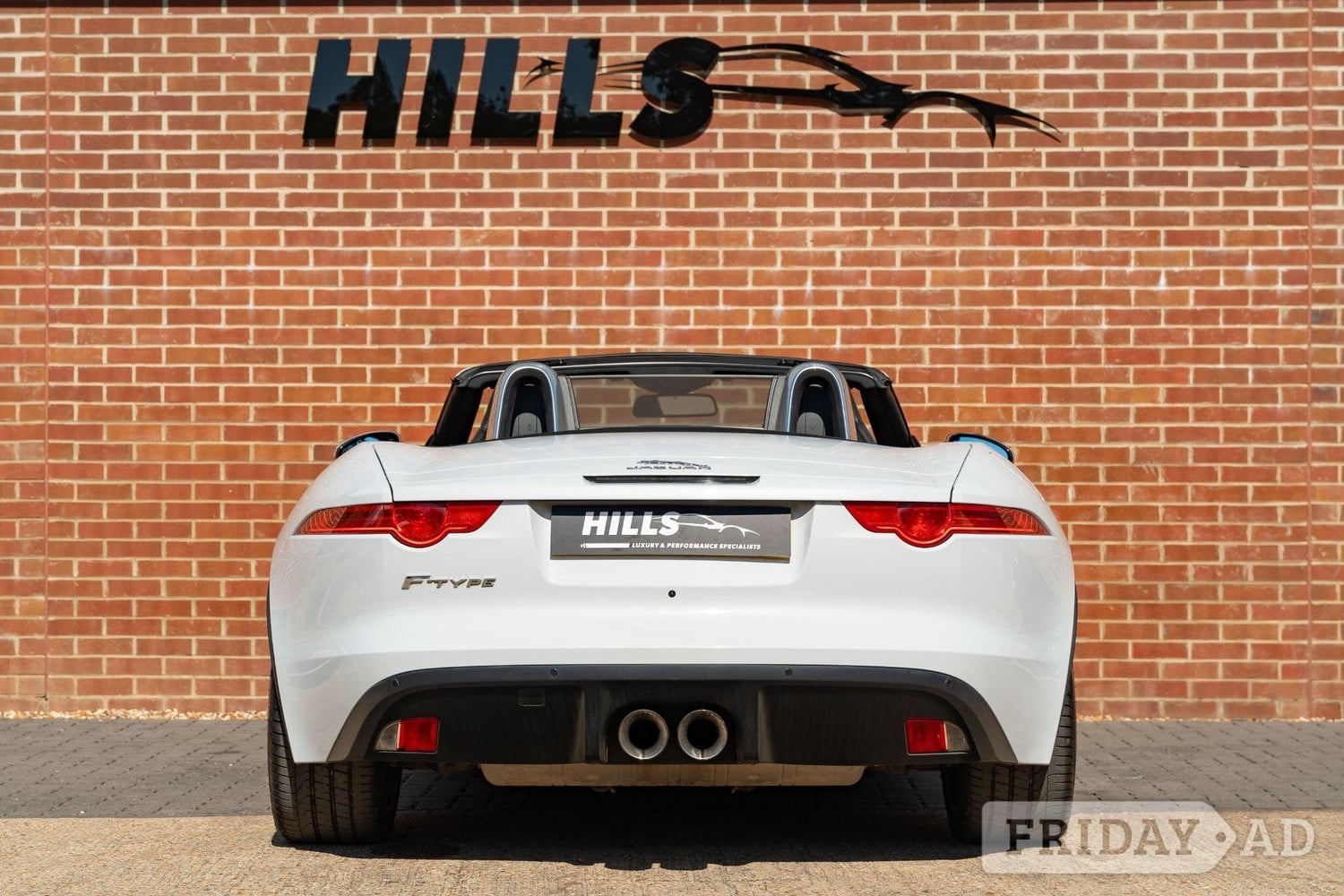 Jaguar F-Type 2016 - Cars