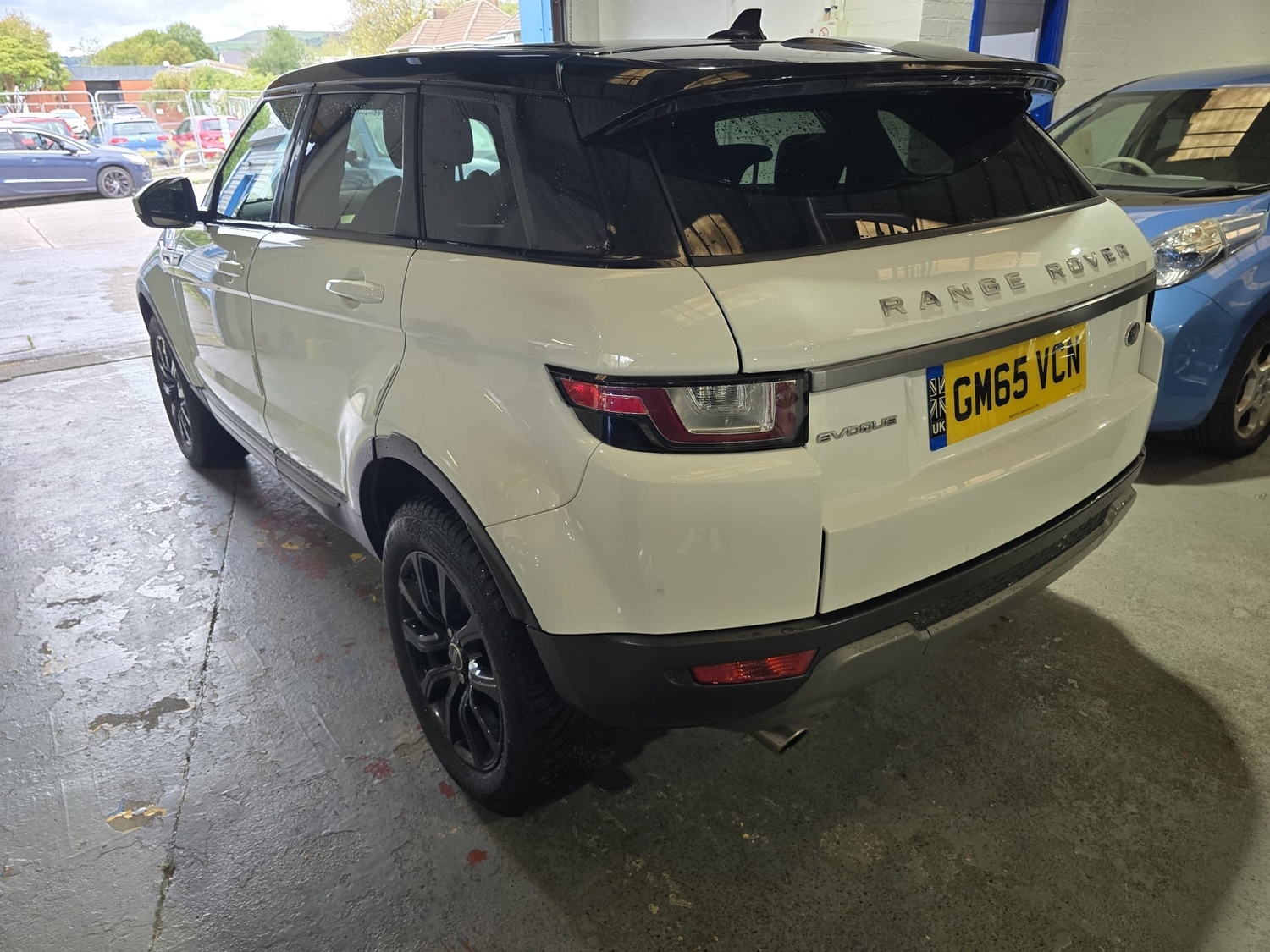 [ berth ]Land Rover Range Rover Evoque
