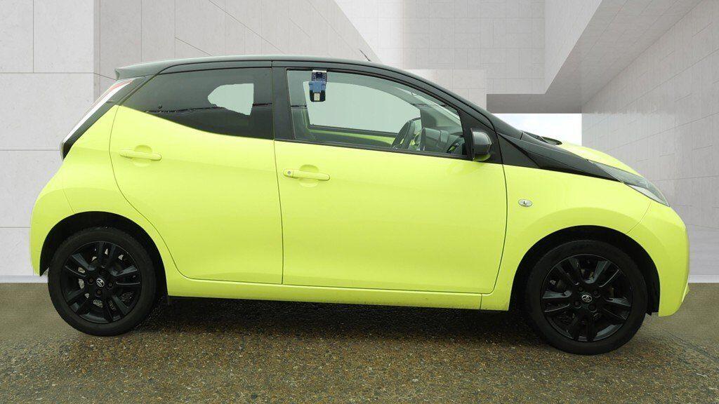 Toyota Aygo 2016 - Cars