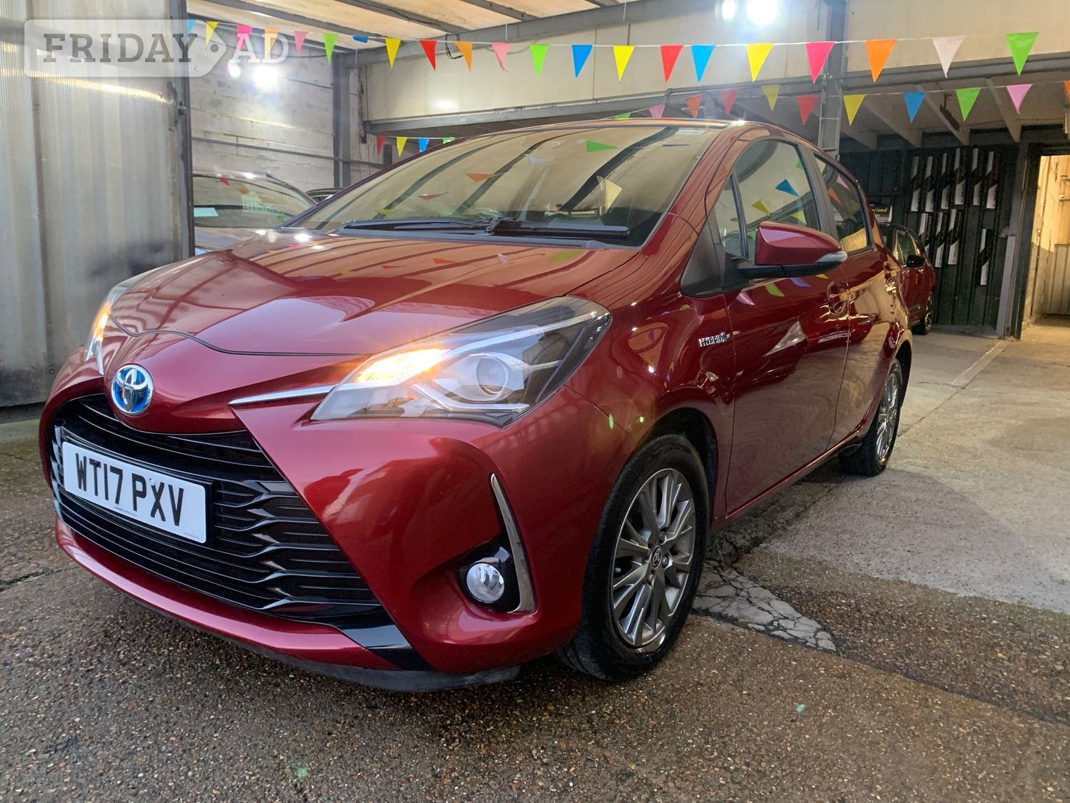 Toyota Yaris 2017 - Cars